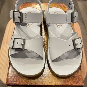 New Footmates White Waterproof Sandals Sz 7 Girls Toddler